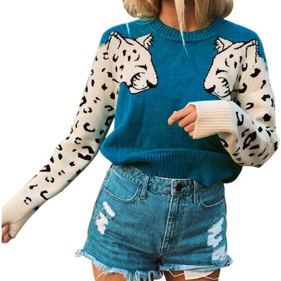 UNBRANDED Sweaters - NWT WOMENS CREWNECK LEOPARD ANIMAL PRINT TEAL SWEATER